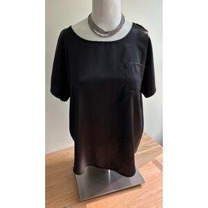 Classic BB Dakota black satin top‎ with front pocket oversized shirt sz small